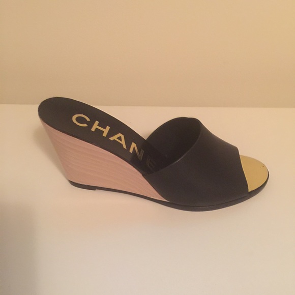 Chanel Wedge, Size 8