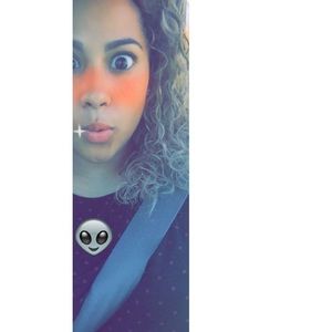 Meet your Posher, Jasmine