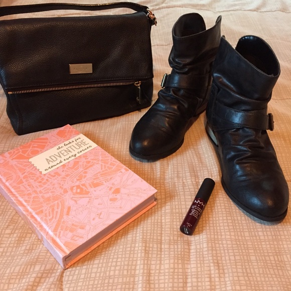 EUC Black Diba Kayden bootie