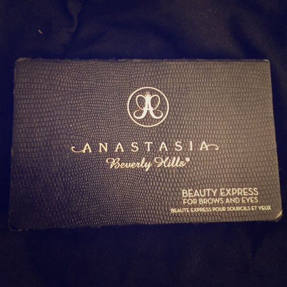 Anastasia Brow Kit
