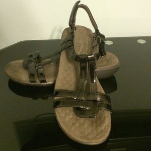 Privo by Clarks comfort sandal