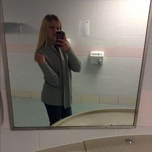 Meet your Posher, Alissa