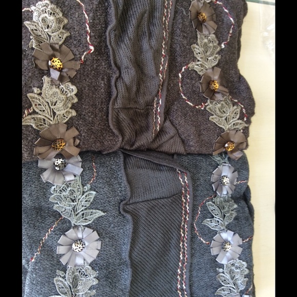 SOLD - Picture 3 of 4