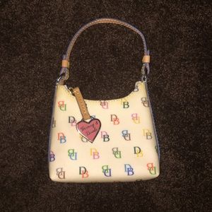 Dooney & Bourke hand purse