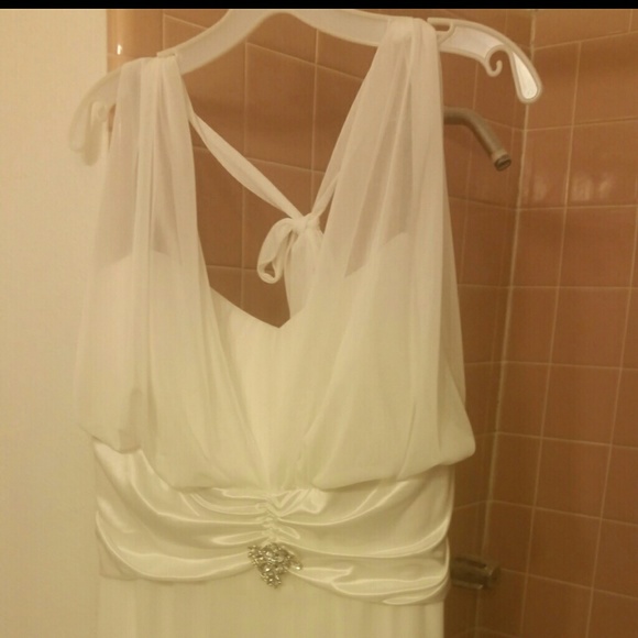 David's Bridal Dresses & Skirts - White dress