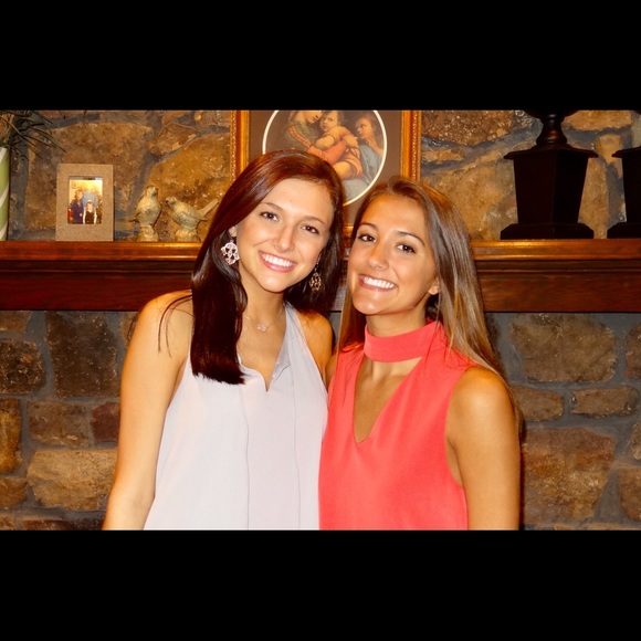 Meet your Posher, Betsy - Picture 3 of 3