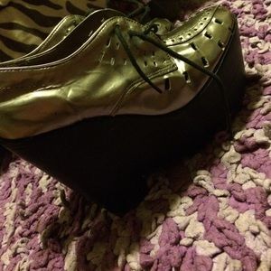 Jeffrey Campbell PlantForm