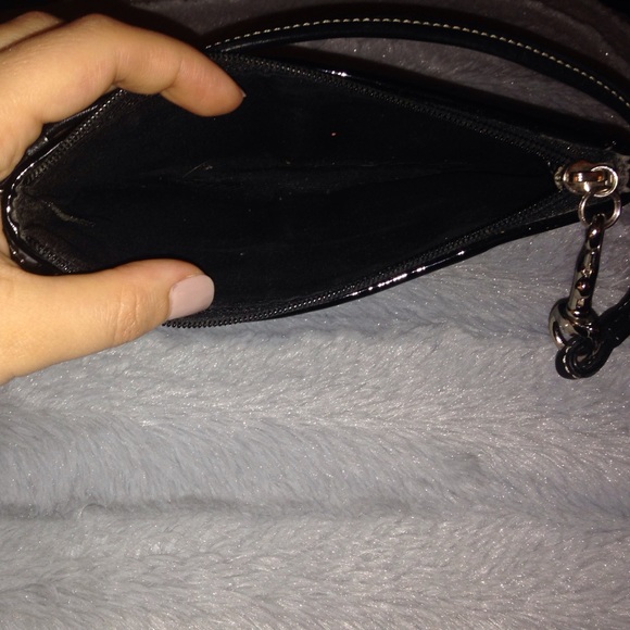 Coach wristlet - Picture 3 of 3