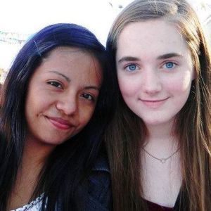 Meet your Posher, Alma