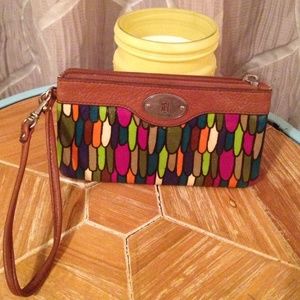 Fossil Keyper Wristlet