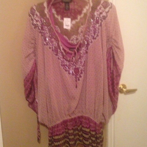 Beautiful butterfly sleeve blouse