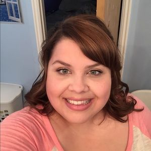 Meet your Posher, Lysette