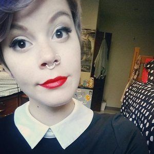Meet your Posher, Brenna