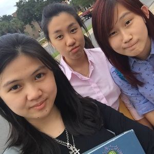 Meet your Posher, Valensia