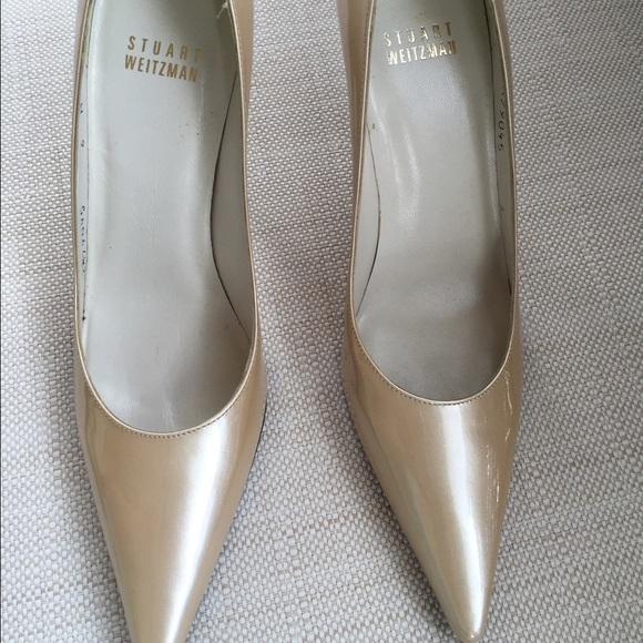 Stuart Weitzman Pumps