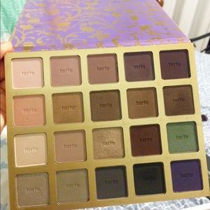Tarte LE Bon Voyage Collector's Pallete