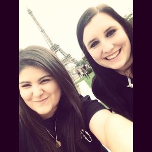 Meet your Posher, Melanie