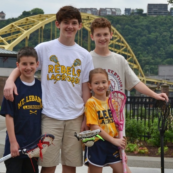 Meet your Posher, Stephanie - Picture 1 of 1