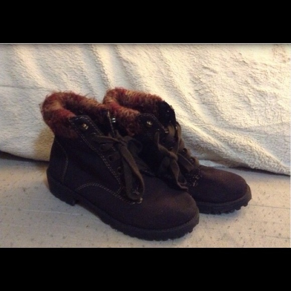 Ankle boots