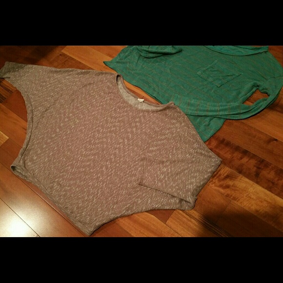 Women's crop top sweaters! 2for1!!