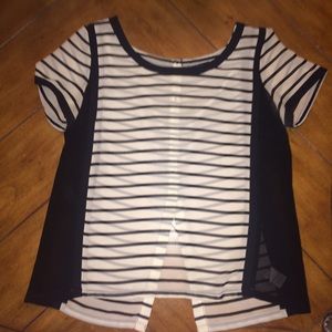 American Eagle short sleeved top