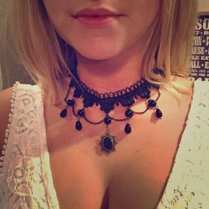 Lace choker necklace