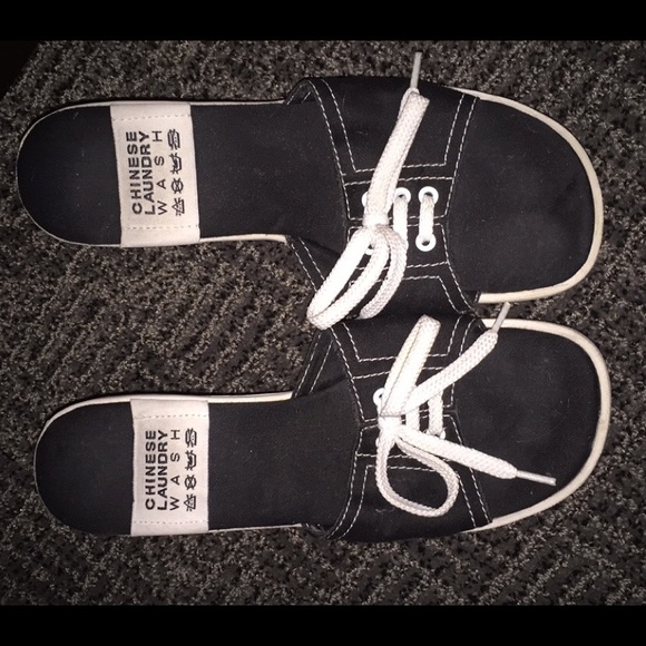 Comfortable and casual black heal