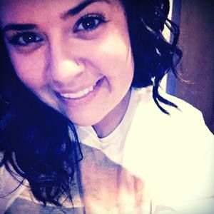 Meet your Posher, Abigail