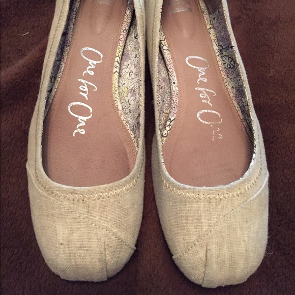 Toms Canvas Ballet Flats