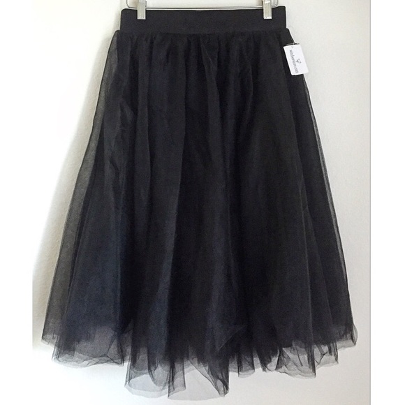 ❌SOLD❌Tulle Skirt - Picture 2 of 4