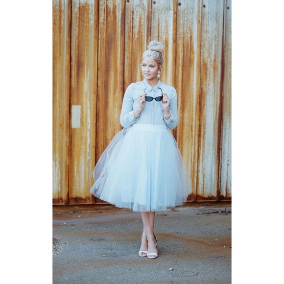 ❌SOLD❌Tulle Skirt - Picture 4 of 4