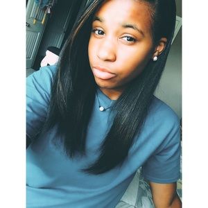 Meet your Posher, Cierra