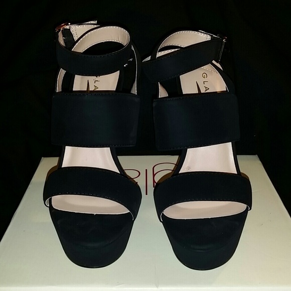 Black stilettos size 6