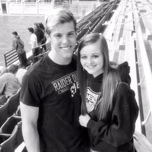 Meet your Posher, Paige