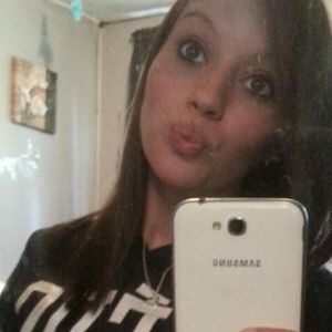 Meet your Posher, Whitney