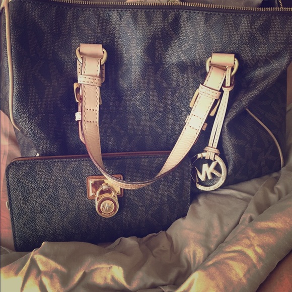 MK BAG AND WALLET