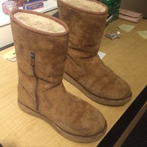 Carmel UGGS (waterproof!)