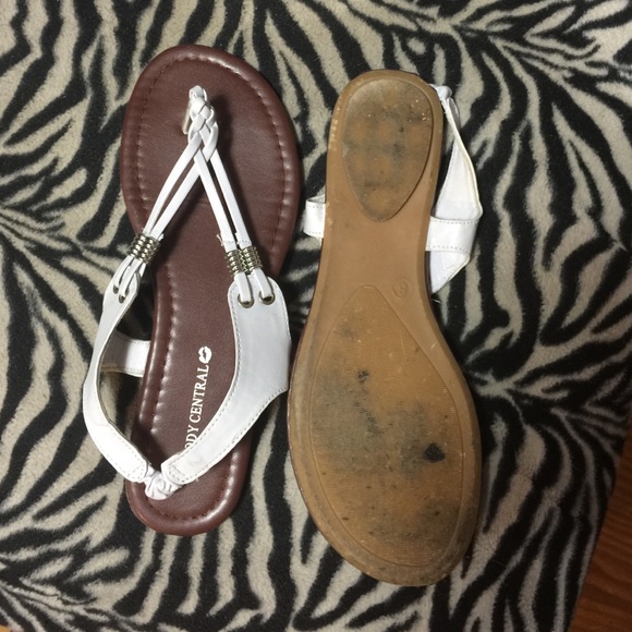 Sandals - Picture 2 of 2