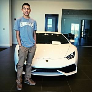 Meet your Posher, Jay