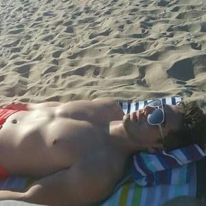 Meet your Posher, Diego