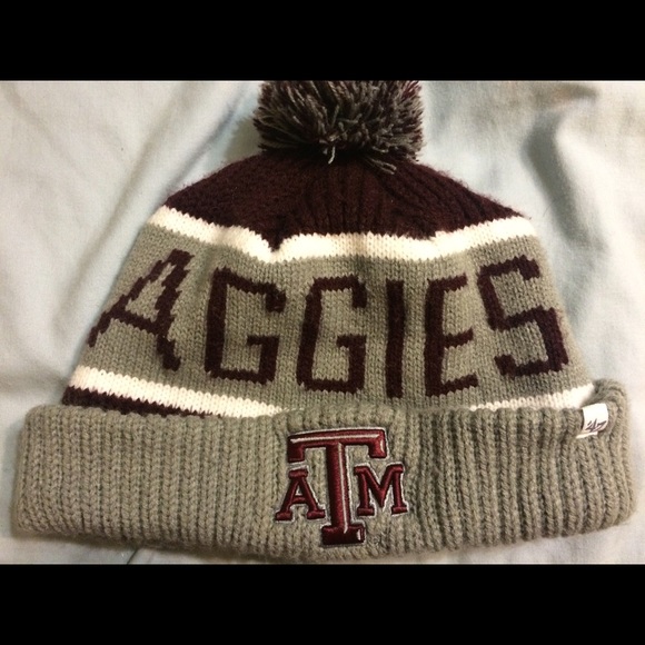Aggies Maroon and Grey Pom Pom Beanie