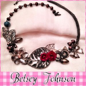 Betsey Johnson Statement Necklace