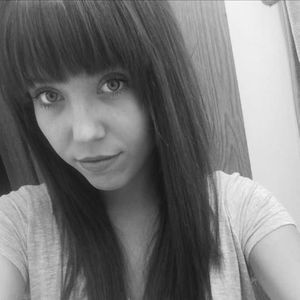 Meet your Posher, Carrie