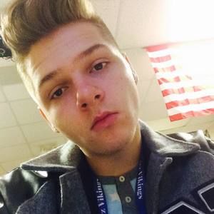 Meet your Posher, Jade