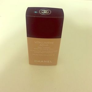 Chanel foundation