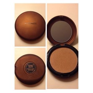 M.A.C.  Beauty powder