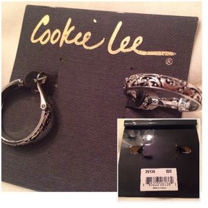 Cookie Lee Hoop Earring