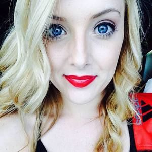 Meet your Posher, Hillary