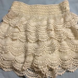 Cream lace shorts