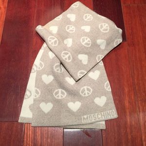 Moschino Wool Scarf